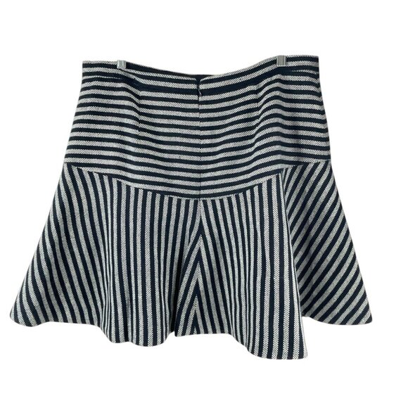 J.Crew Women's Flared Striped Knit Mini Skirt Navy & White Sz 14 Nautical Flowy - Picture 2 of 6